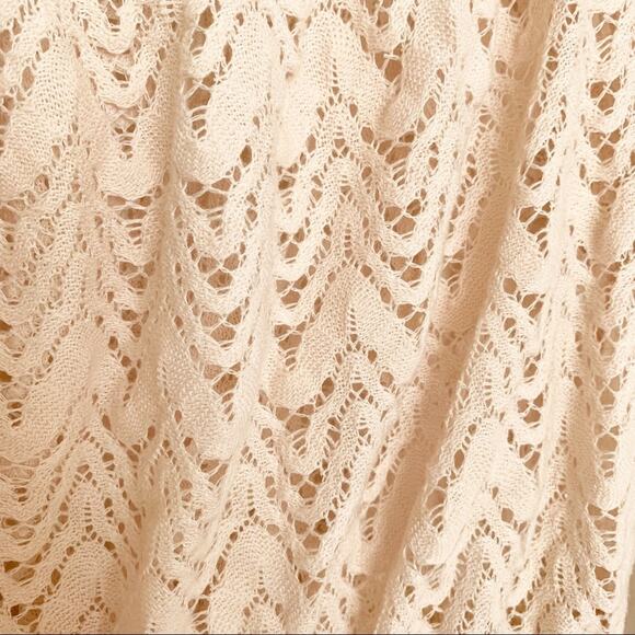 Solemio Cream Lace Off The Shoulder Crop Top Large - Picture 2 of 5